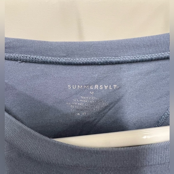 Summersalt Long Sleeve Tshirt size medium blue with fun back - Picture 4 of 4